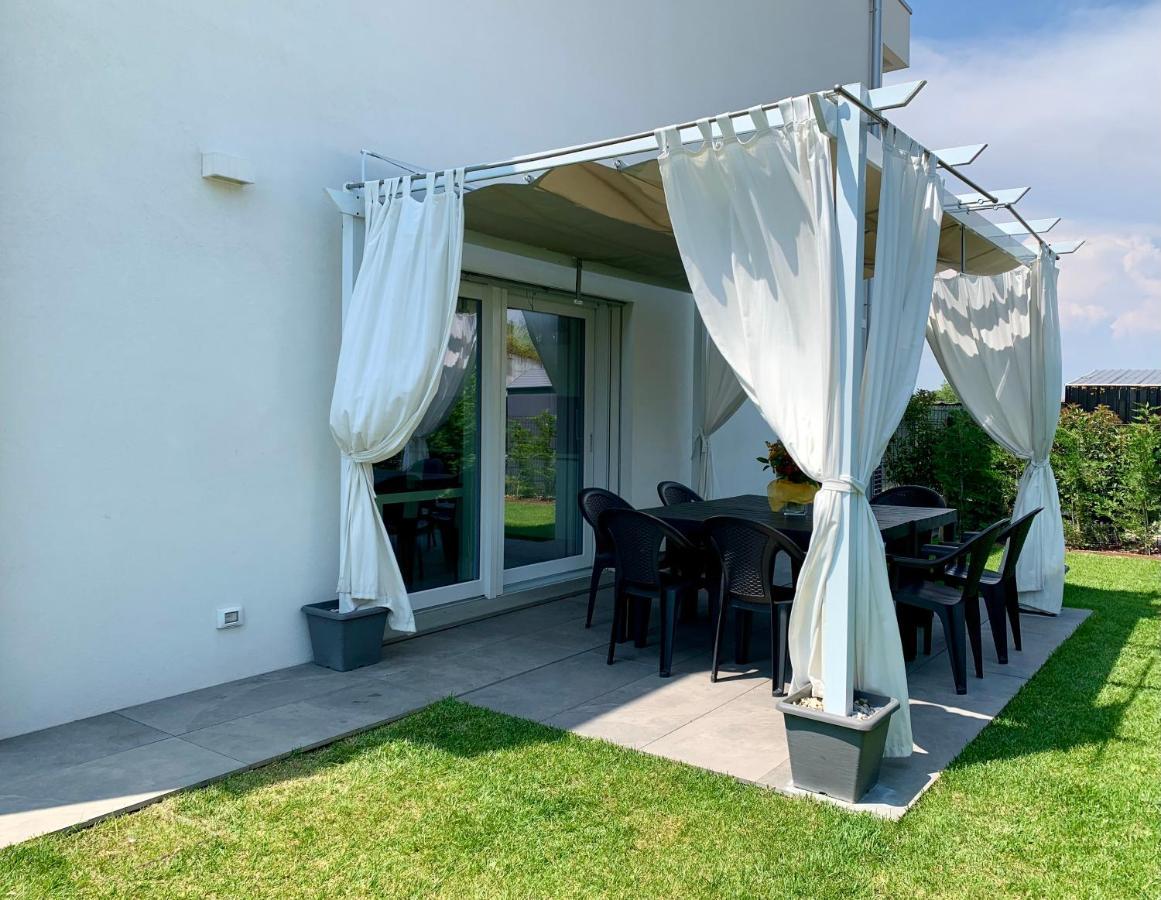 Villa Carlotta Salionze Exteriör bild