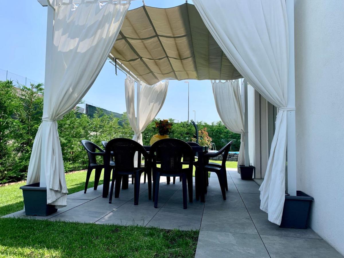 Villa Carlotta Salionze Exteriör bild