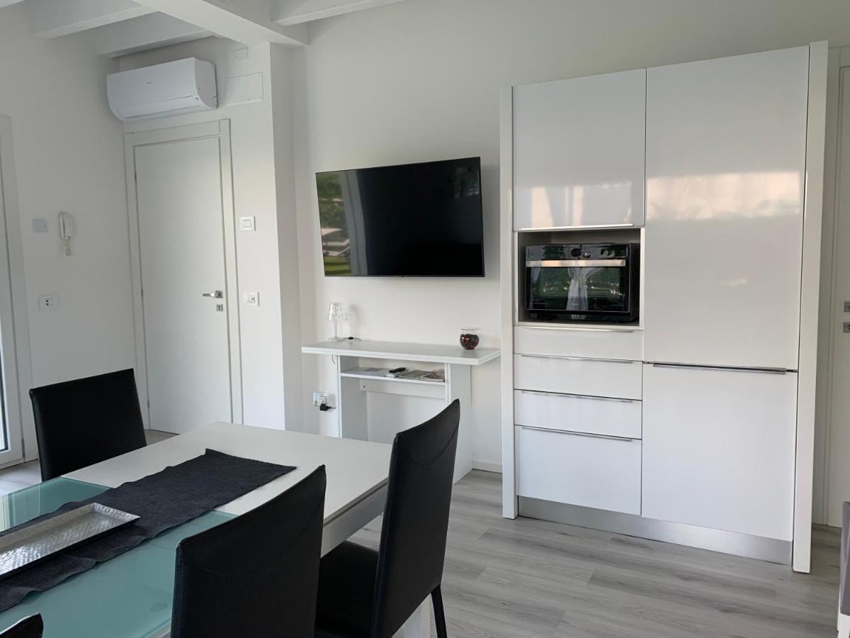 Villa Carlotta Salionze Exteriör bild