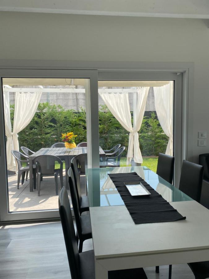 Villa Carlotta Salionze Exteriör bild